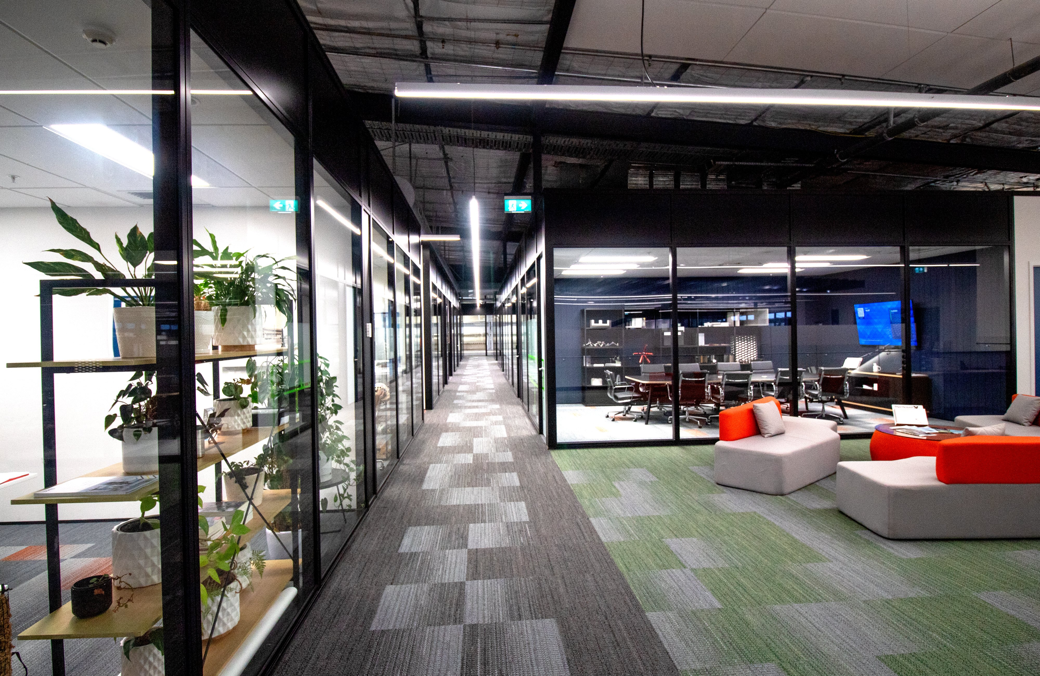 158 Central Park Drive -offices