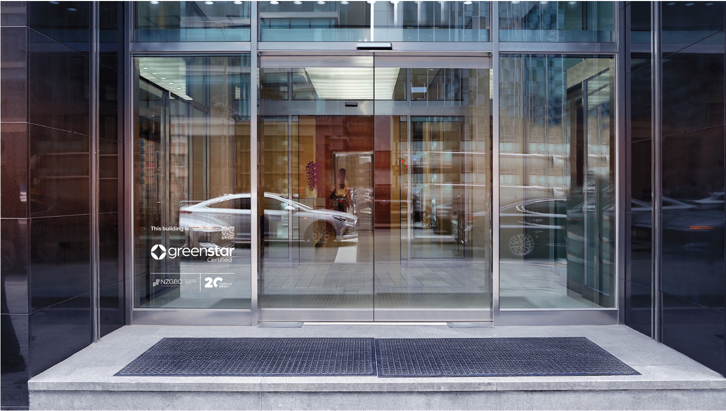 Green Star Decal - Insitu