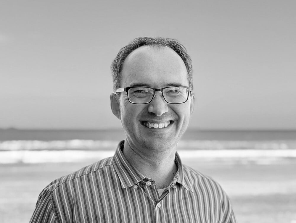 Jeff_Vickers_Movers and shakersB&W_Cropped