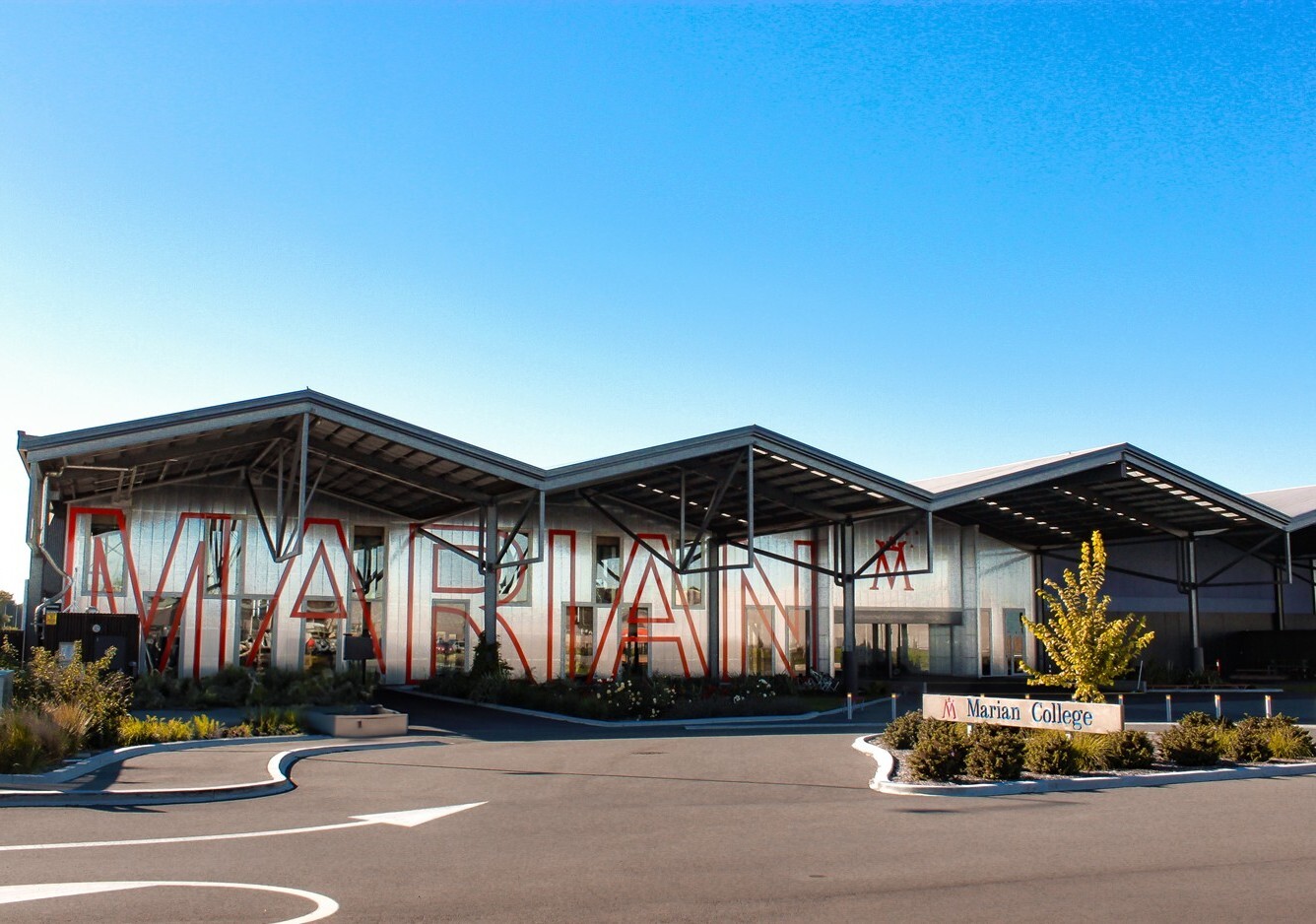 MARIANCOLLEGEFRONT_2